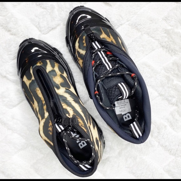 Burberry Men’s low-top sneakers Arthur (cheetah) - Picture 4 of 14